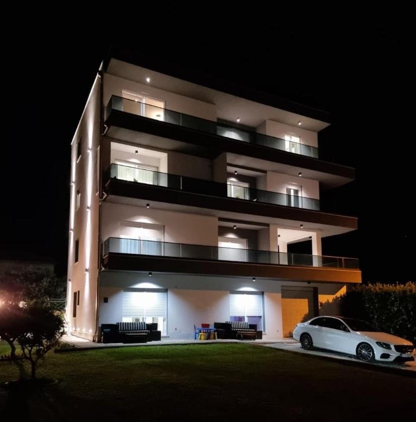Apartments Taratta 1 Trogir Eksteriør bilde