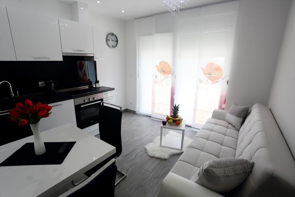 Apartments Taratta 1 Trogir Eksteriør bilde